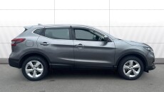 Nissan Qashqai 1.3 DiG-T Acenta Premium 5dr Petrol Hatchback